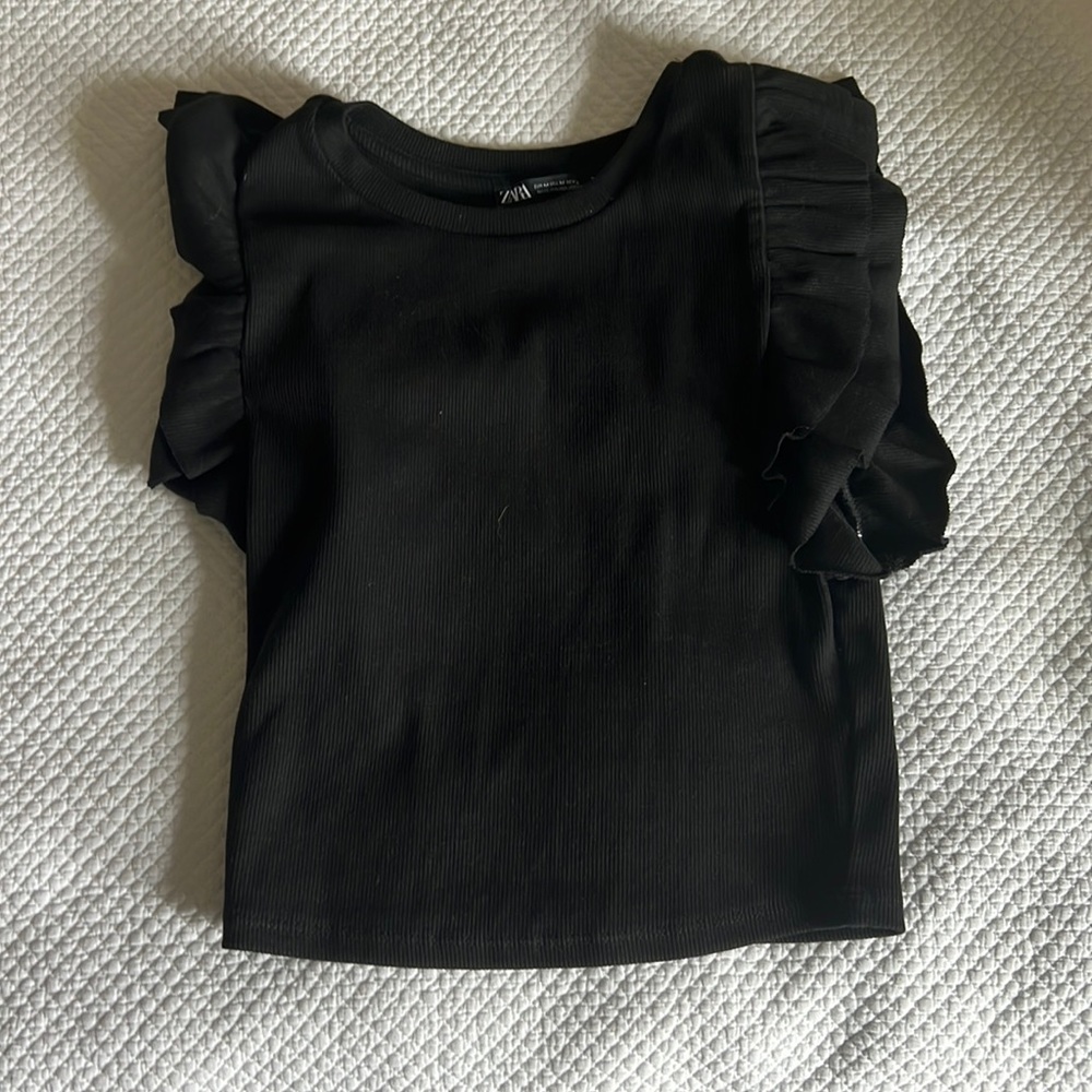 Black crop top